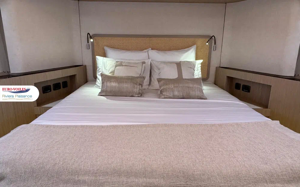 slider 16 Prestige Yachts F5.7