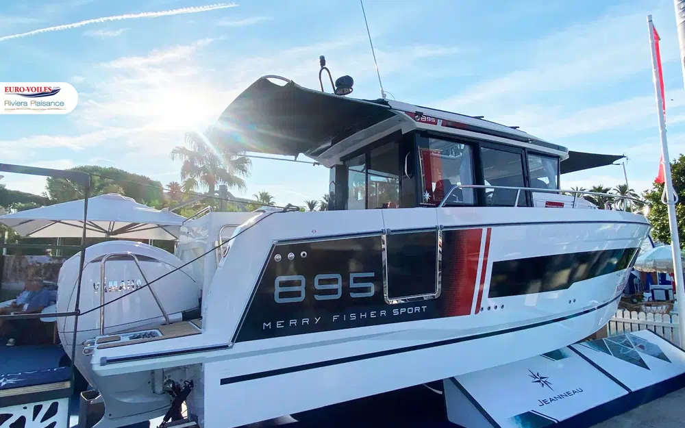 slider 2 Jeanneau Merry Fisher 895 Sport