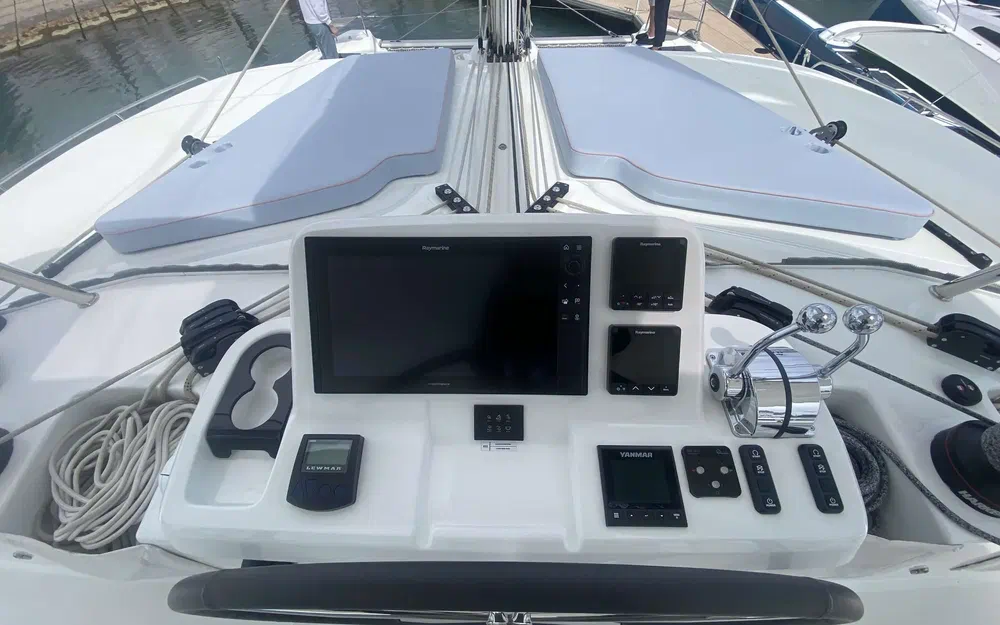 slider 13 Lagoon 51