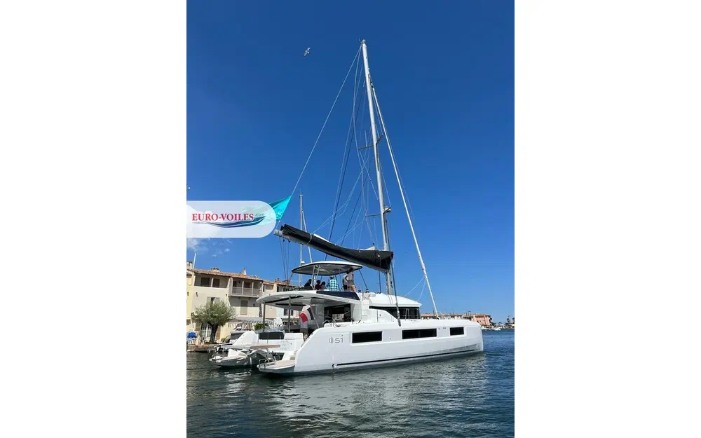 slider 8 Lagoon 51