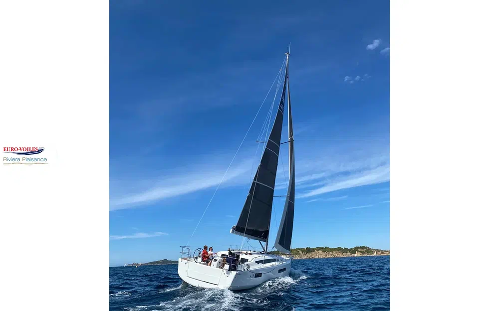 slider 5 Jeanneau Sun Odyssey 415