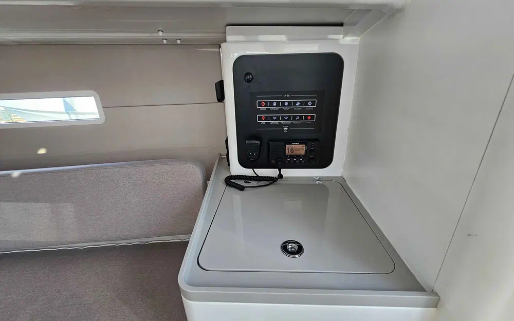 slider 9 Beneteau First 30