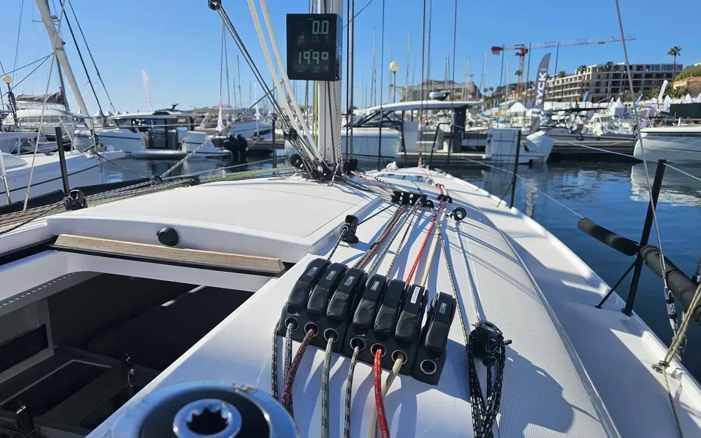 slider 19 Beneteau First 30