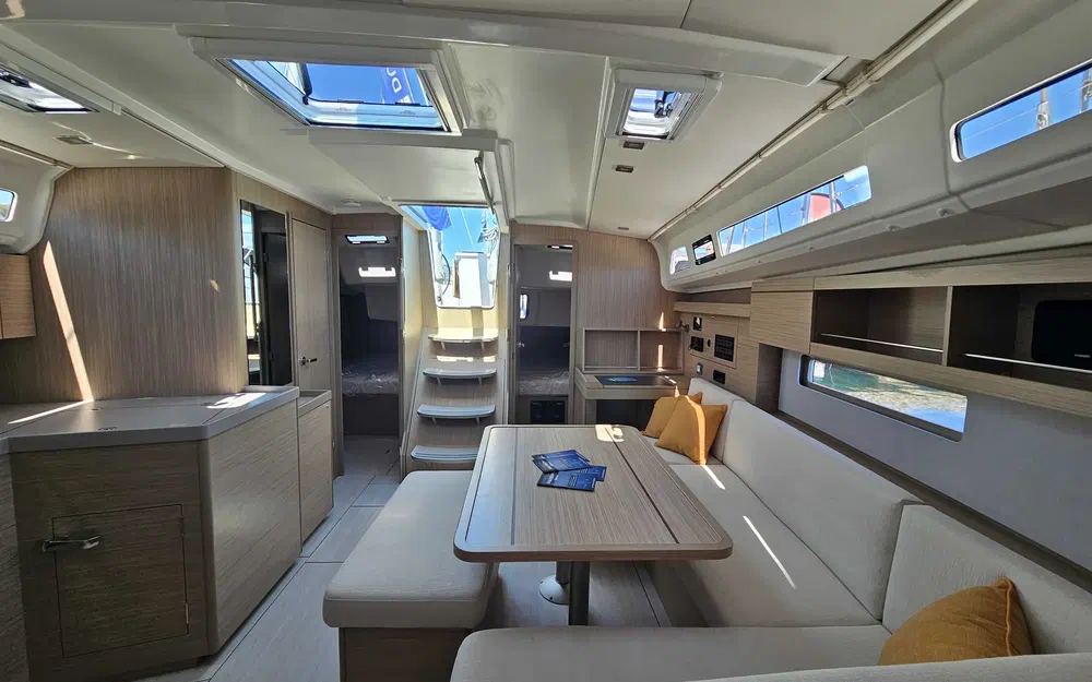 slider 18 Beneteau Oceanis 40.1