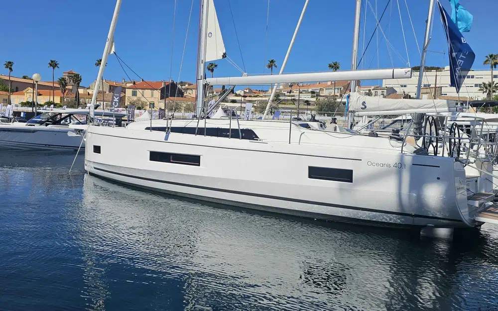 slider 2 Beneteau Oceanis 40.1