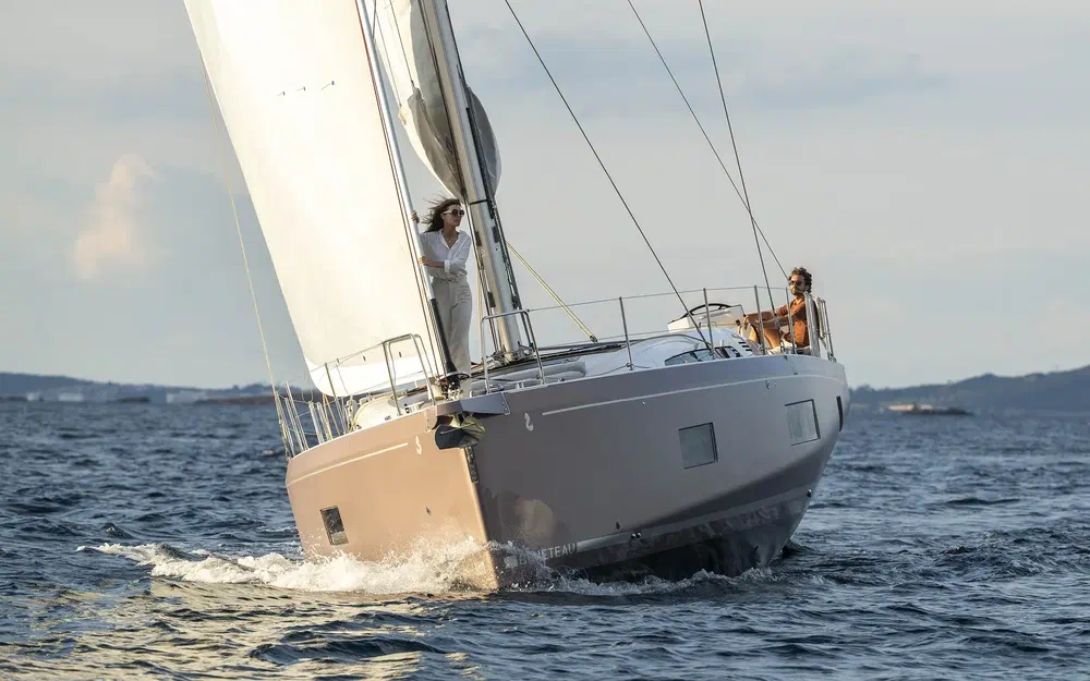 slider 2 Beneteau Oceanis 52