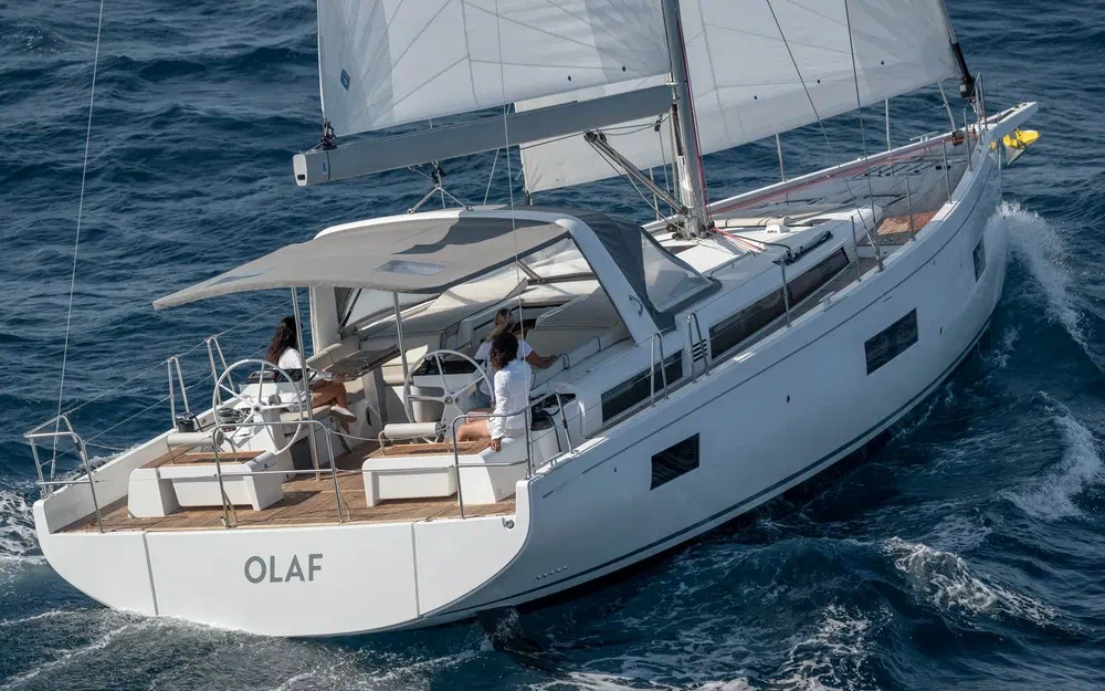 slider 2 Beneteau Oceanis