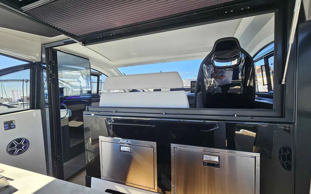 slider 12 BENETEAU GRAN TURISMO 40