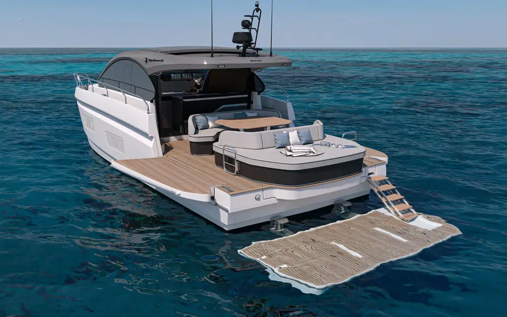 slider 1 Beneteau Gran Turismo 50
