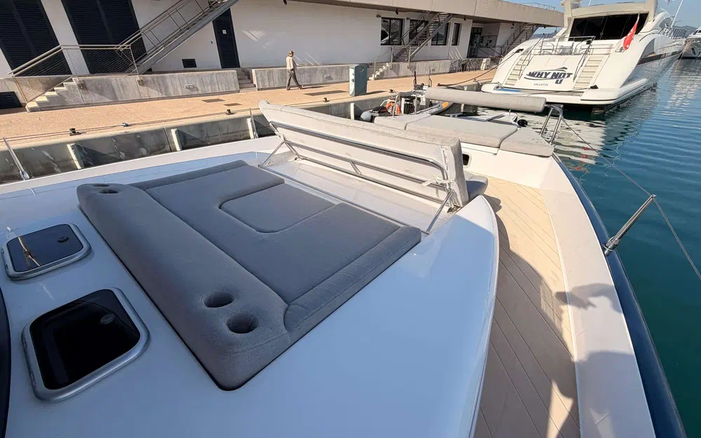 slider 14 Jeanneau Sea Loft 480