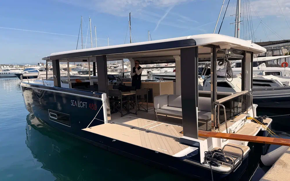 slider 4 Jeanneau Sea Loft 480