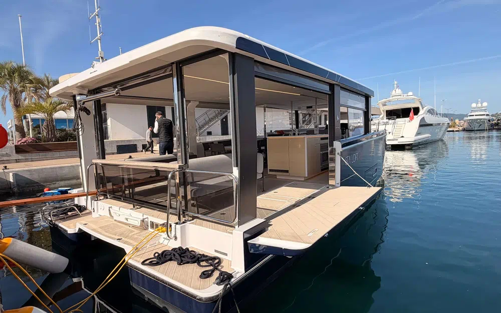 slider 5 Jeanneau Sea Loft 480