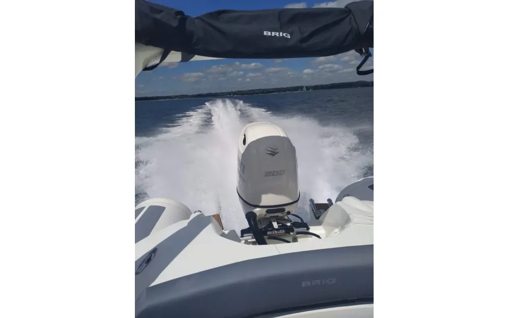 slider 1 Brig Eagle 650