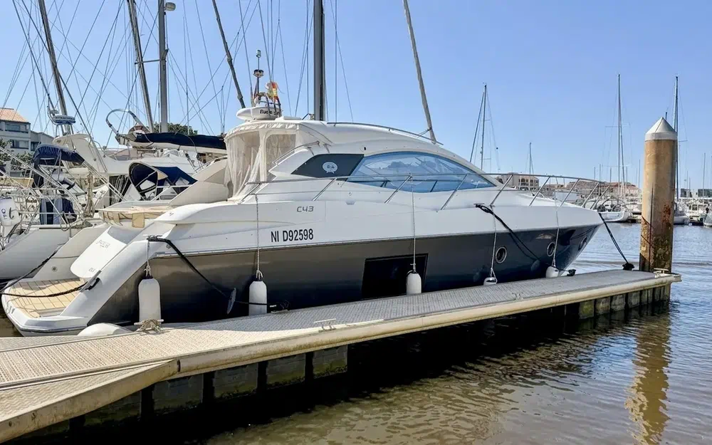 slider 1 Sessa Marine C43