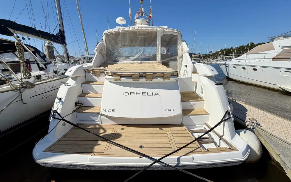 slider 3 Sessa Marine C43