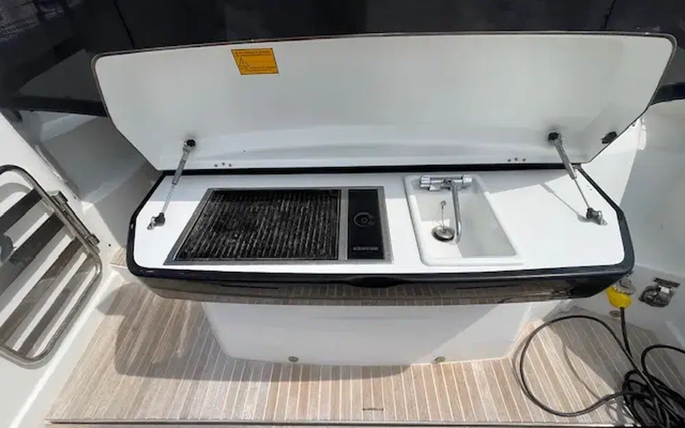 slider 7 Beneteau Gran Turismo 40