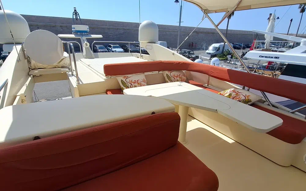 slider 13 Ferretti Altura 690
