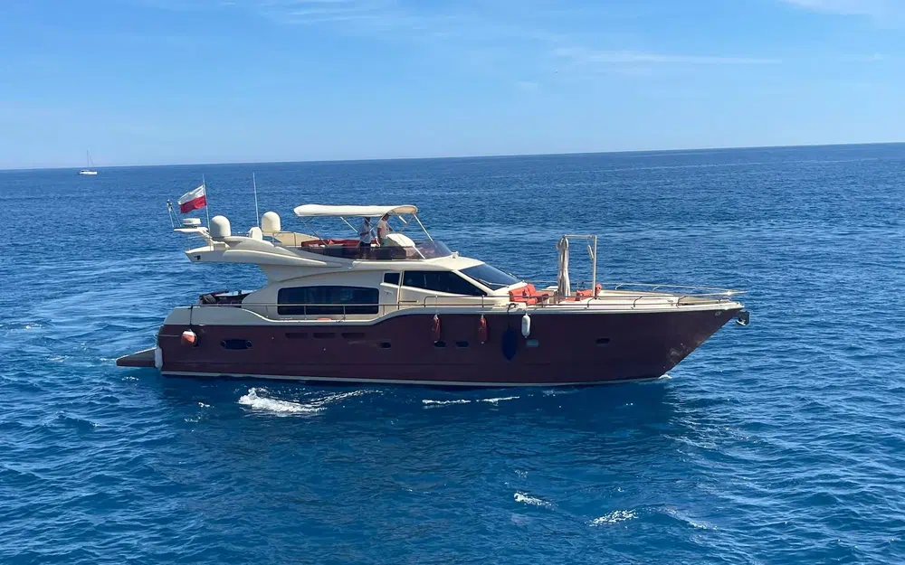 slider 17 Ferretti Altura 690