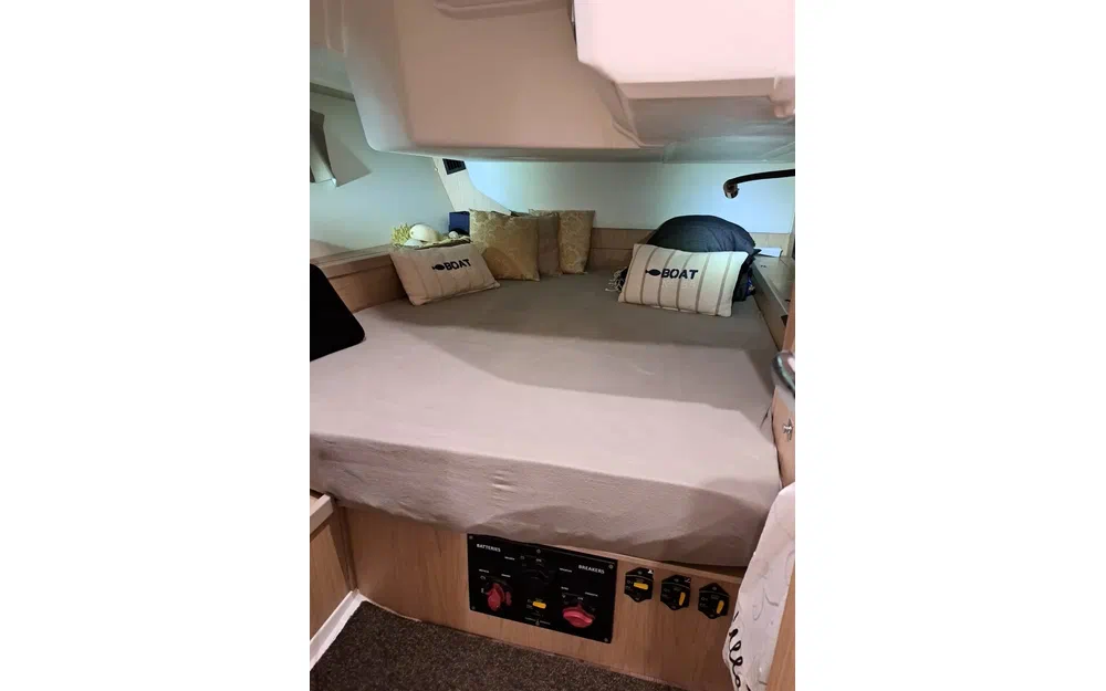 slider 10 Beneteau Oceanis 45