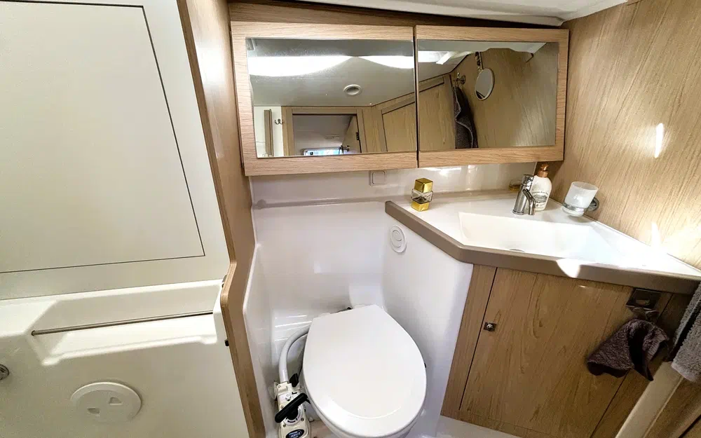 slider 33 Beneteau Oceanis 45