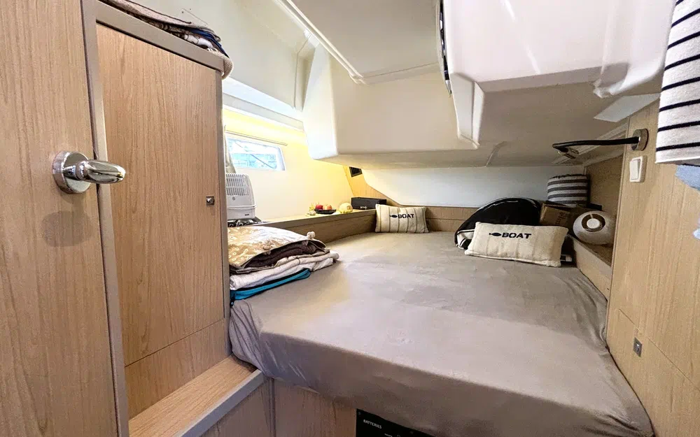 slider 32 Beneteau Oceanis 45