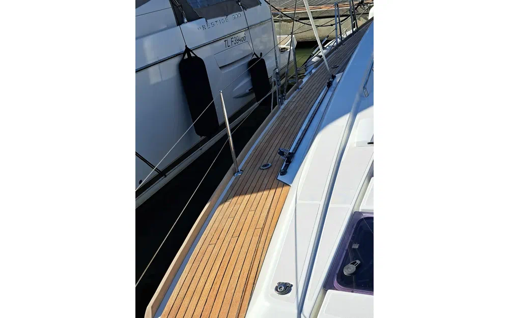 slider 4 Beneteau Oceanis 45