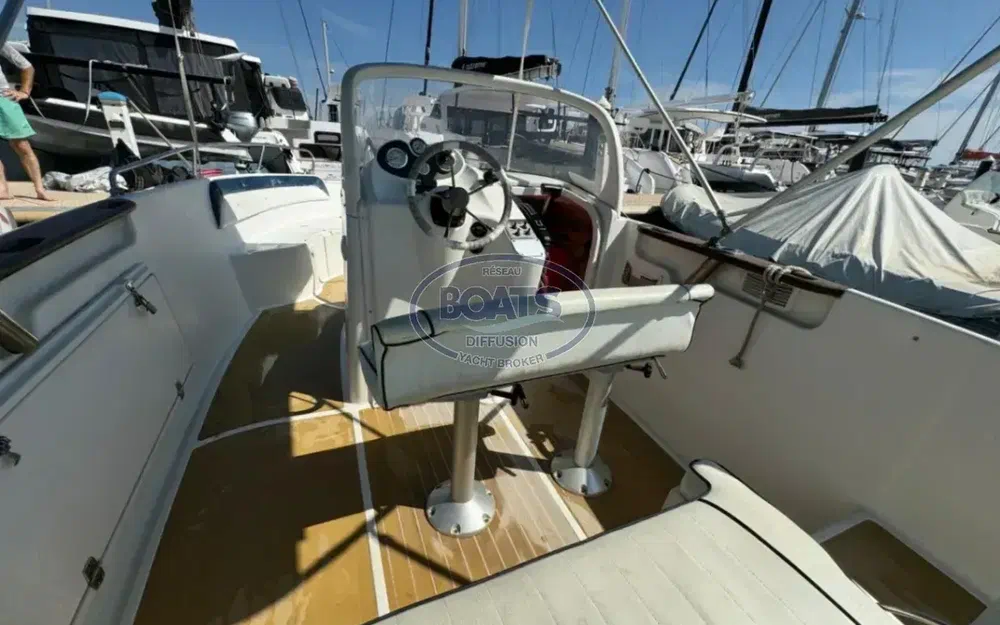 slider 7 Quicksilver 600 Commander