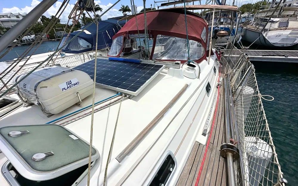 slider 15 Beneteau Oceanis 411 Clipper