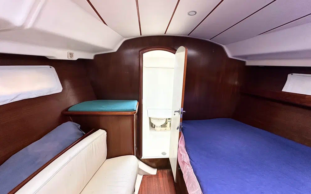 slider 23 Beneteau Oceanis 411 Clipper