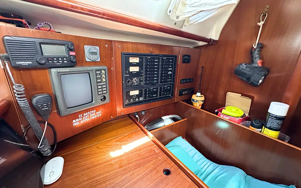 slider 30 Beneteau Oceanis 411 Clipper