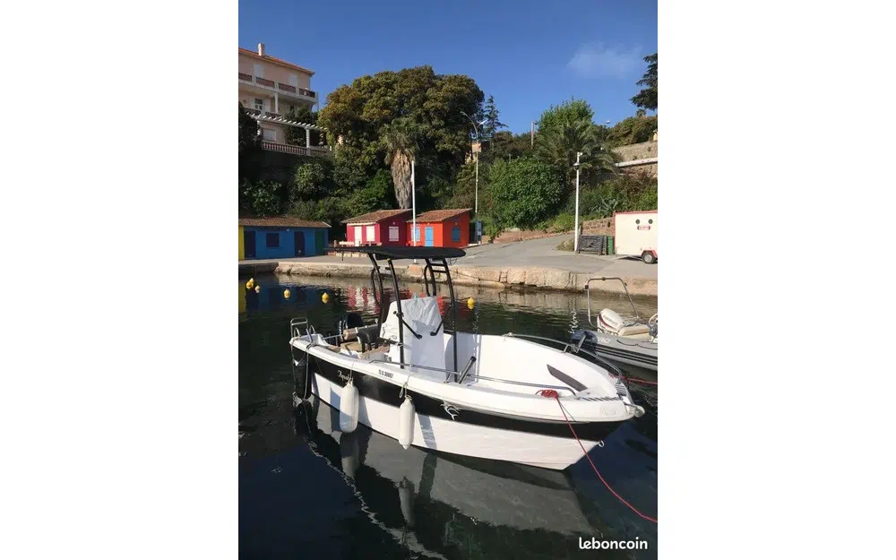 slider 0 Aquabat Aquafish 550