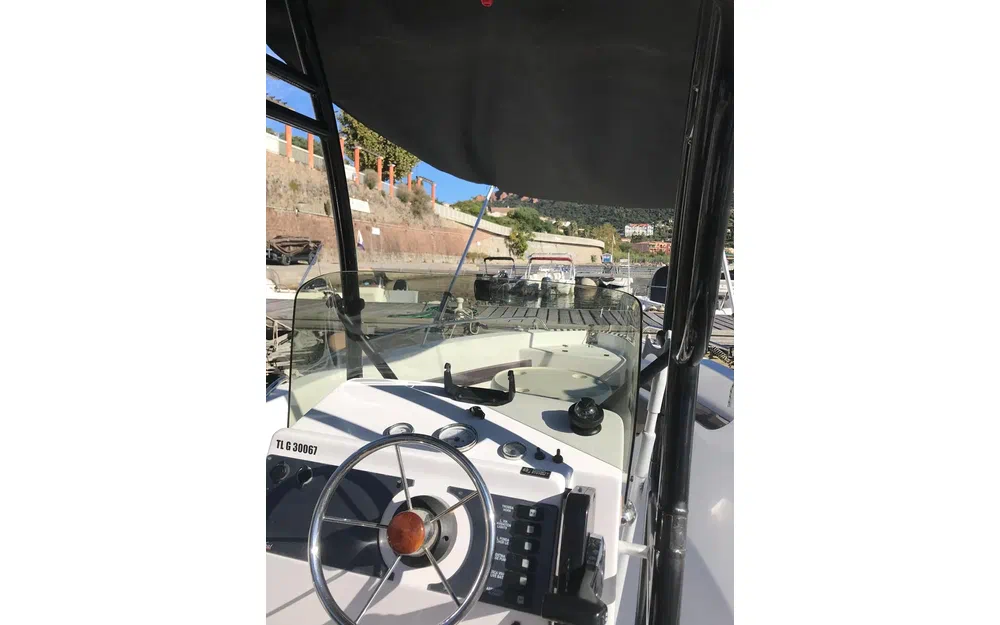 slider 3 Aquabat Aquafish 550
