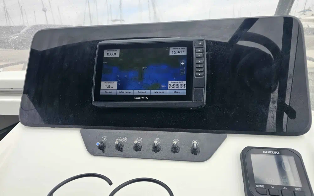 slider 8 Beneteau Flyer 8 SUNdeck