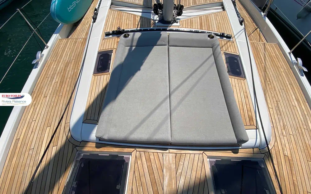 slider 5 Beneteau Oceanis 60