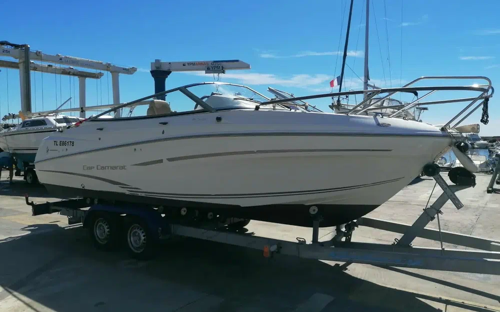 slider 11 Jeanneau Cap Camarat 6.5 DC Serie 2