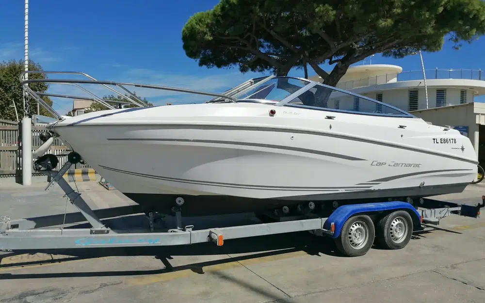 slider 10 Jeanneau Cap Camarat 6.5 DC Serie 2