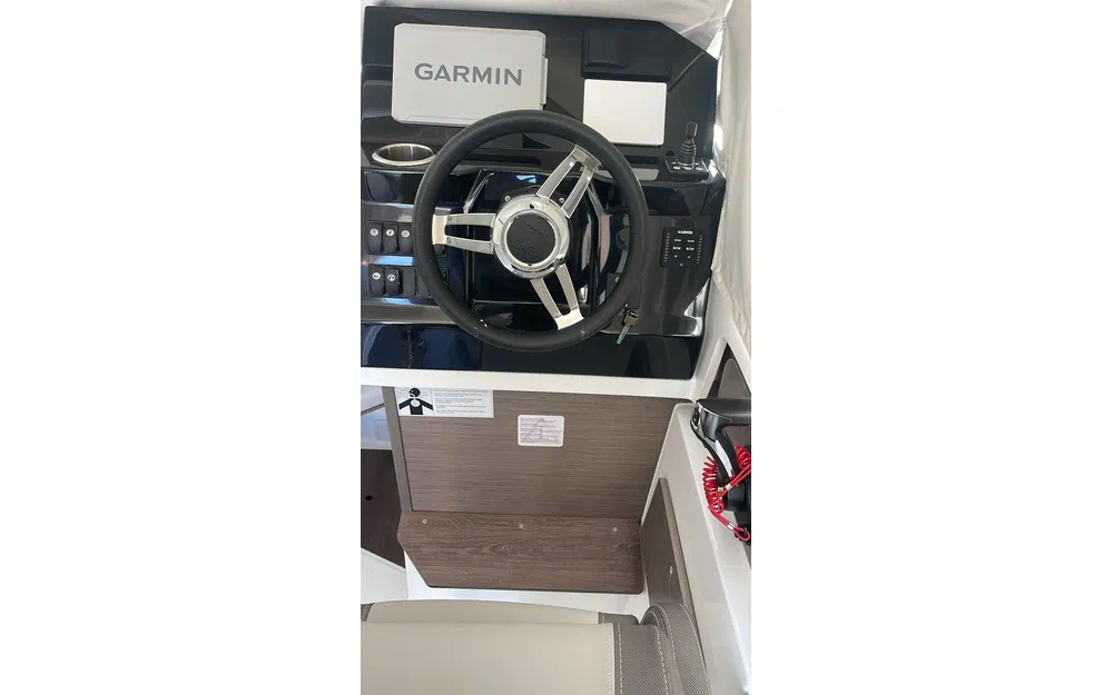 slider 7 Yamaha 200