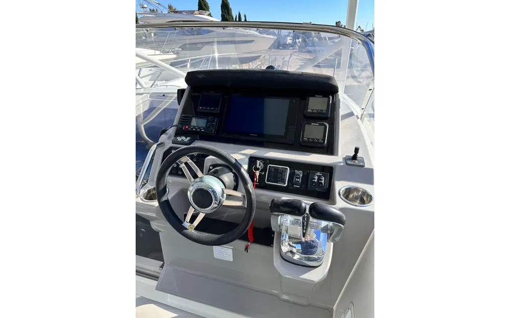 slider 12 Jeanneau Cap Camarat 9.0 WA