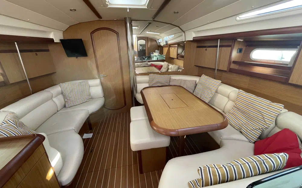 slider 12 Jeanneau Sun Odyssey 45