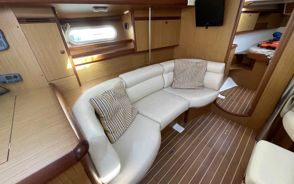 slider 13 Jeanneau Sun Odyssey 45