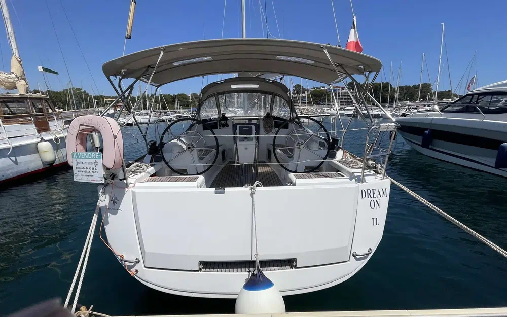 slider 9 Jeanneau Sun Odyssey 419