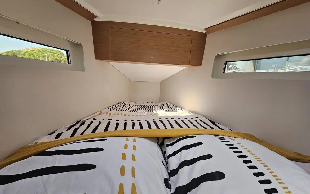 slider 11 Jeanneau sun odyssey 350
