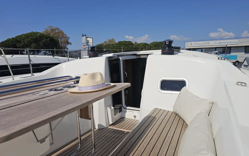 slider 4 Jeanneau sun odyssey 350