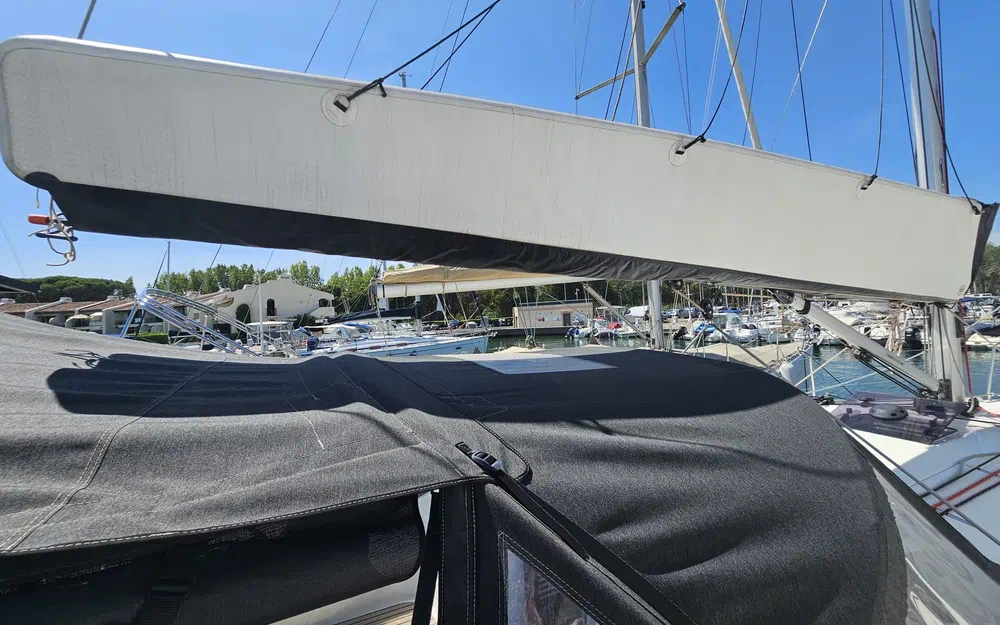 slider 17 Jeanneau sun odyssey 350