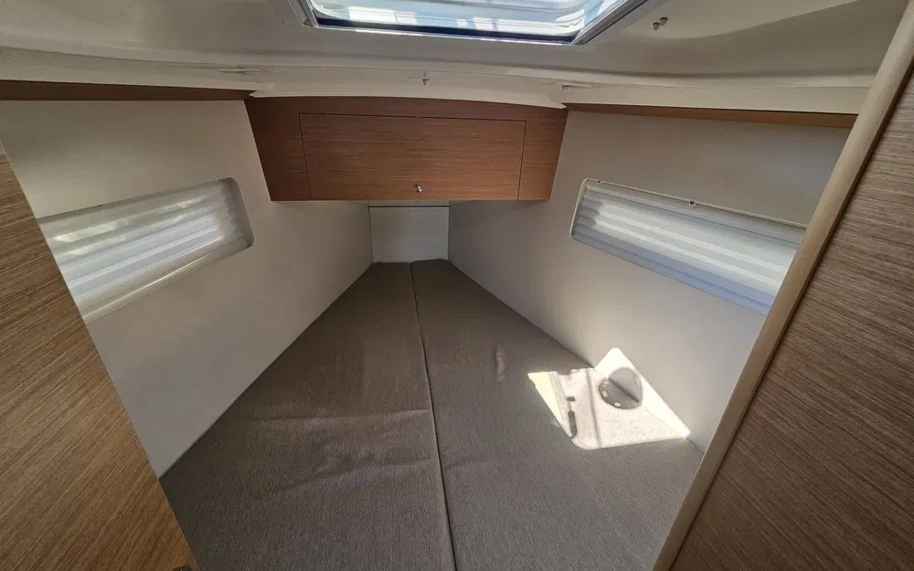 slider 26 Jeanneau sun odyssey 350