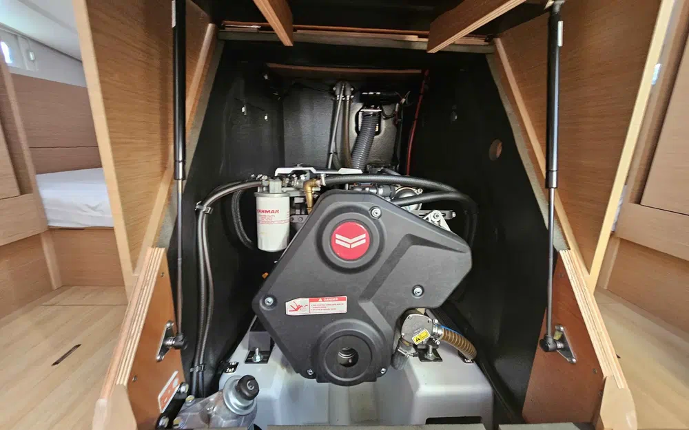 slider 19 Jeanneau Sun Odyssey 410