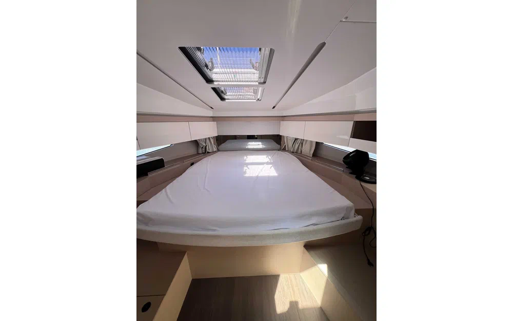 slider 5 Jeanneau NC 37
