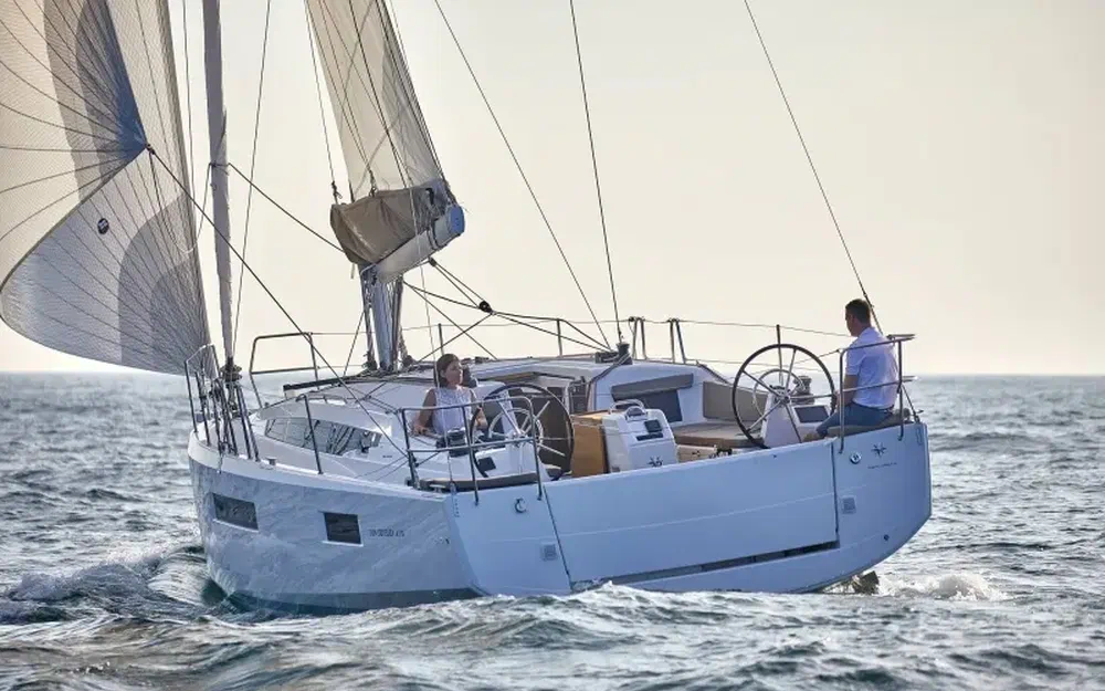 slider 5 Jeanneau Sun Odyssey 410