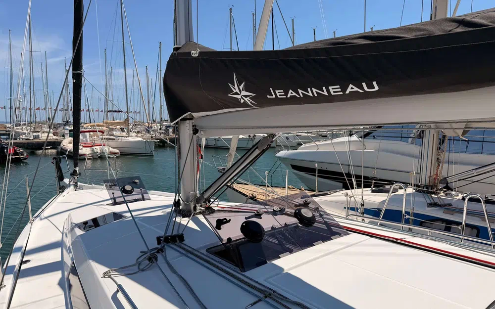 slider 18 Jeanneau Sun Odyssey 415