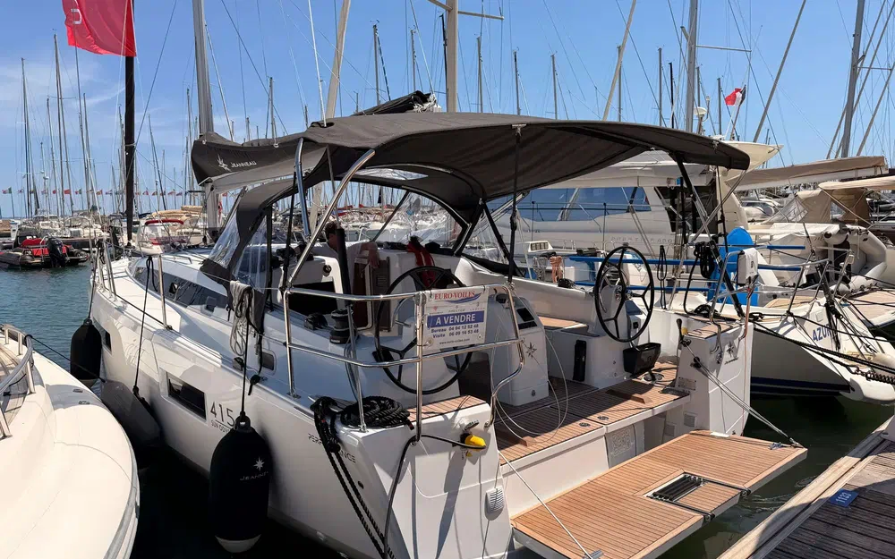 slider 1 Jeanneau Sun Odyssey 415